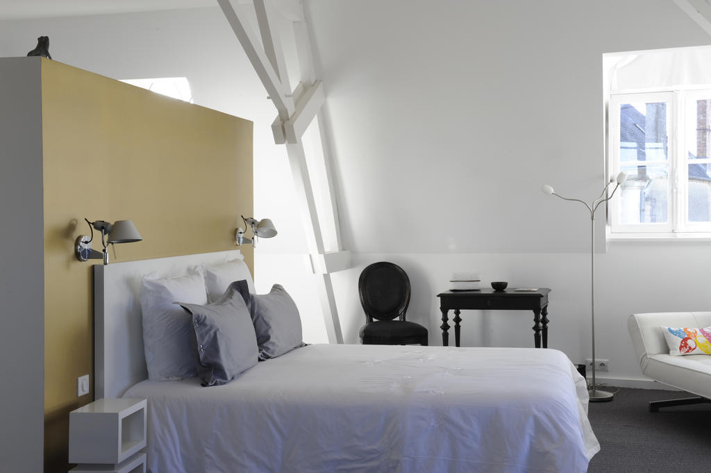 Chambres D'Hotes Les Tilleuls Cognac Szoba fotó