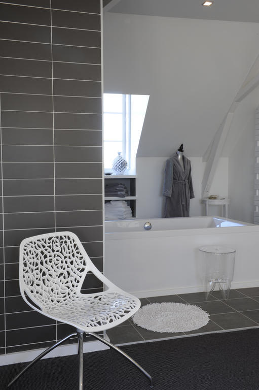 Chambres D'Hotes Les Tilleuls Cognac Szoba fotó