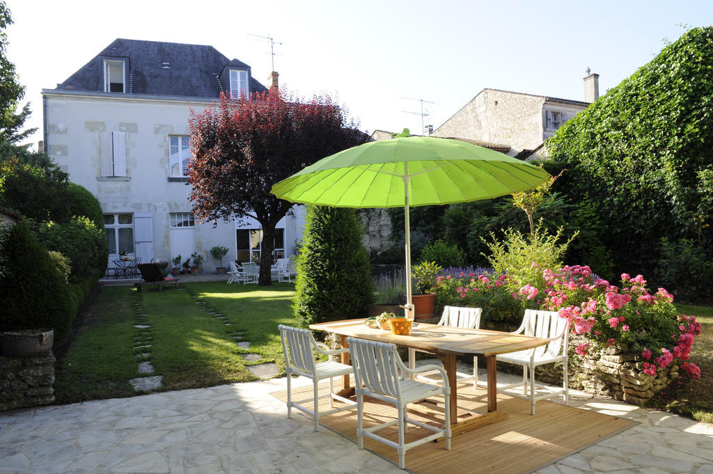 Chambres D'Hotes Les Tilleuls Cognac Kültér fotó